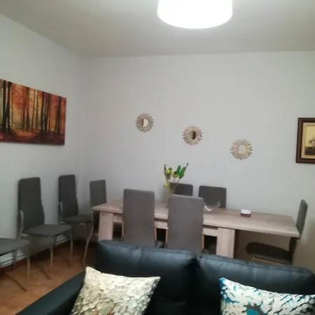 El Balcon Del Duero 1—2 *